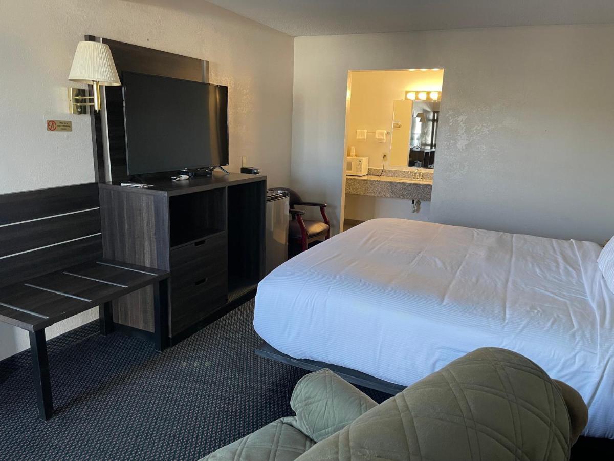 Landmark Inn Osawatomie 외부 사진